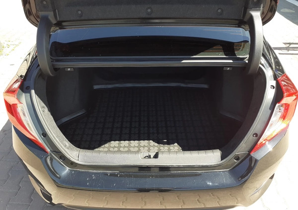 Honda Civic cena 94900 przebieg: 26089, rok produkcji 2019 z Starogard Gdański małe 79